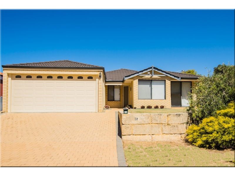 39 Waring Green, Clarkson WA 6030