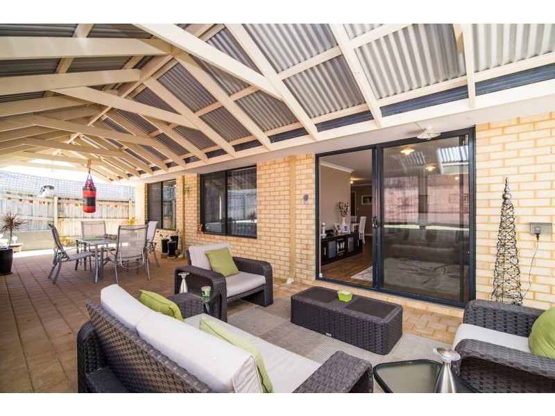 39 Waring Green, Clarkson WA 6030