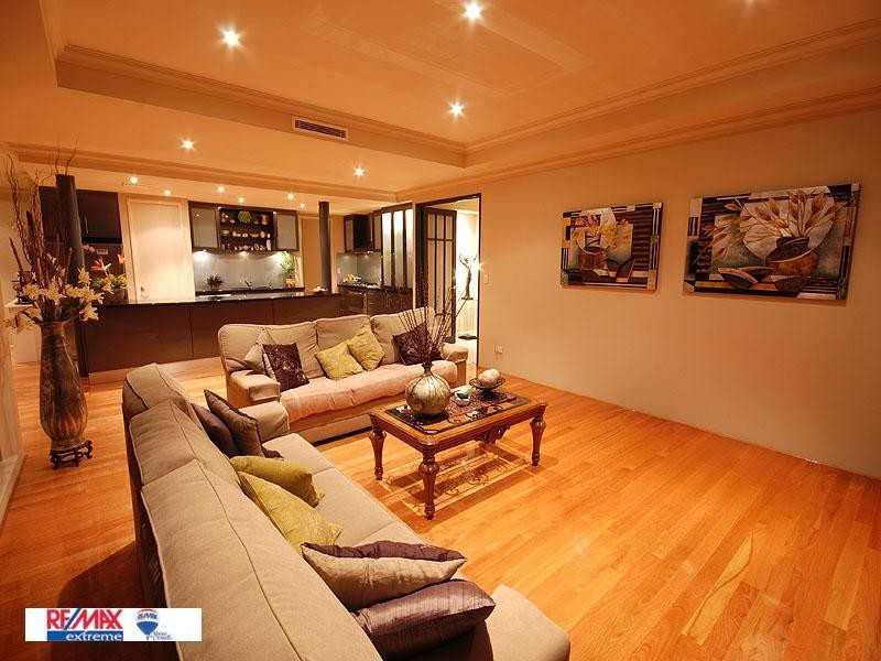 204 Ocean Drive, Quinns Rocks WA 6030