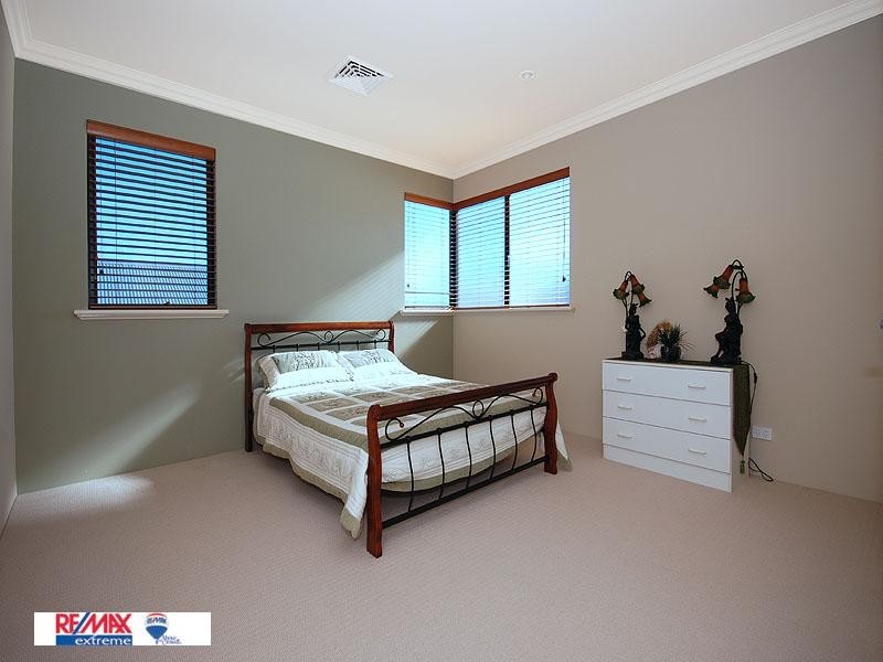 204 Ocean Drive, Quinns Rocks WA 6030