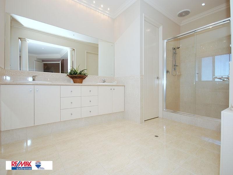 204 Ocean Drive, Quinns Rocks WA 6030