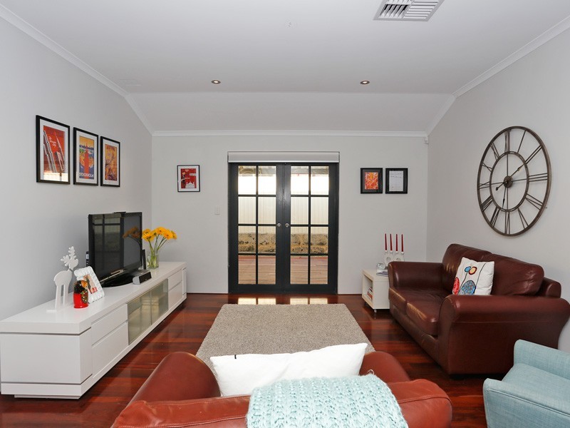 23 Gilbank Crescent, Kinross WA 6028