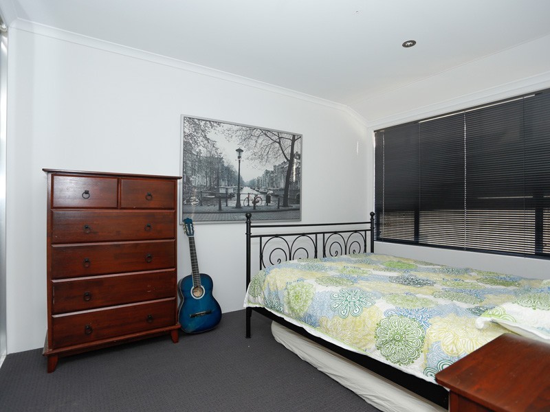 23 Gilbank Crescent, Kinross WA 6028