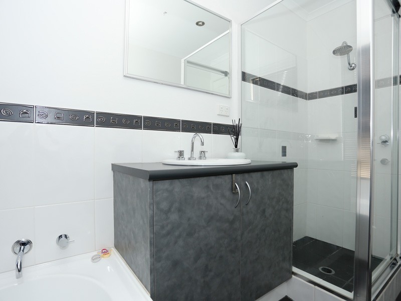 23 Gilbank Crescent, Kinross WA 6028