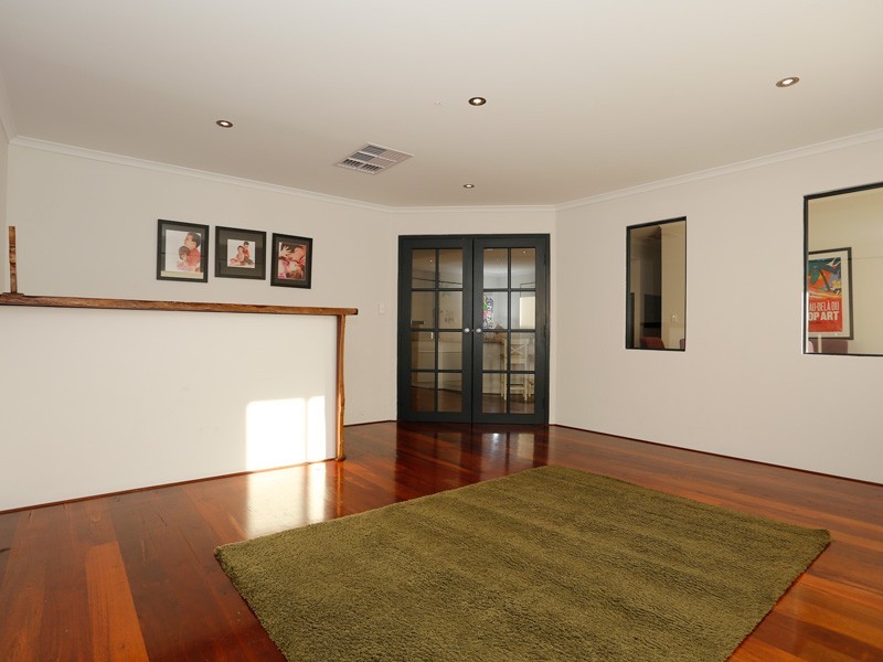 23 Gilbank Crescent, Kinross WA 6028