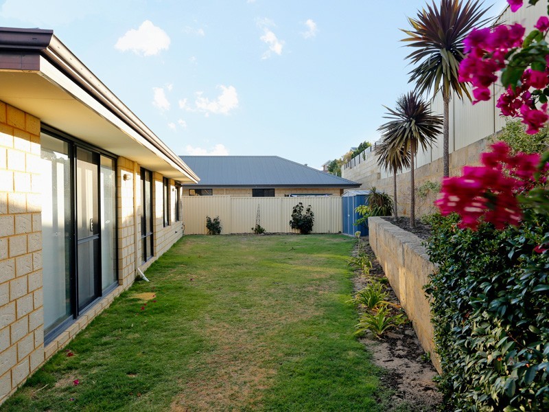 23 Gilbank Crescent, Kinross WA 6028