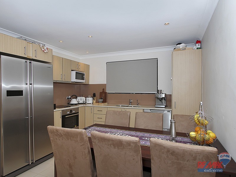 1/2 Walsh Loop, Joondalup WA 6027