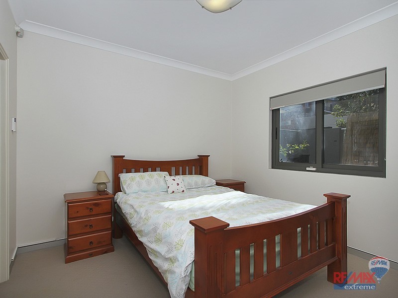 1/2 Walsh Loop, Joondalup WA 6027