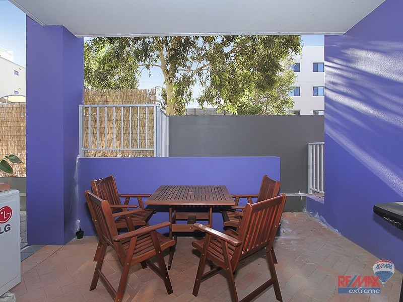 1/2 Walsh Loop, Joondalup WA 6027