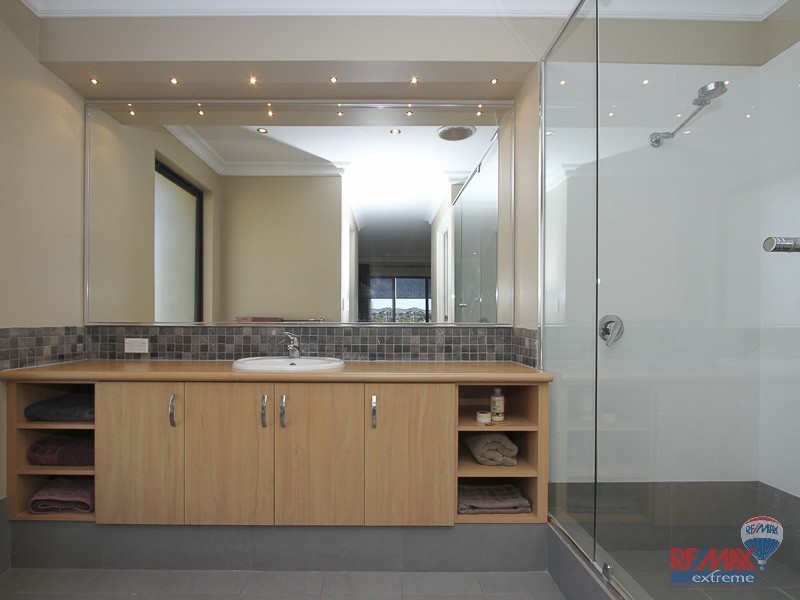 5 Beachside Drive, Burns Beach WA 6028