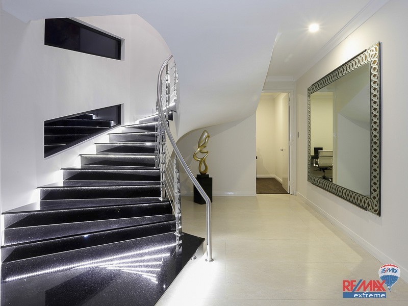 469 Burns Beach Road, Iluka WA 6028