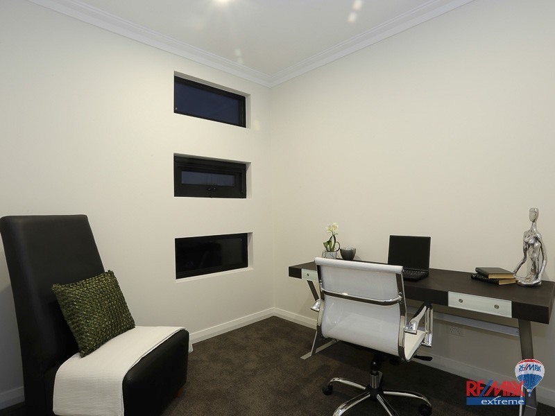 469 Burns Beach Road, Iluka WA 6028