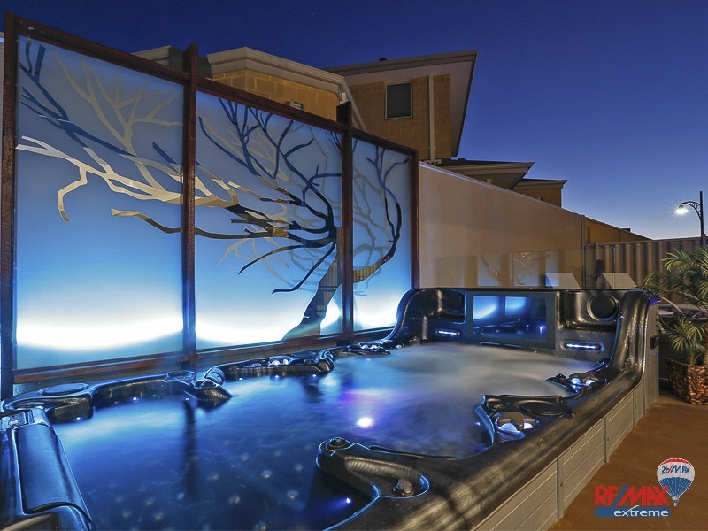 469 Burns Beach Road, Iluka WA 6028