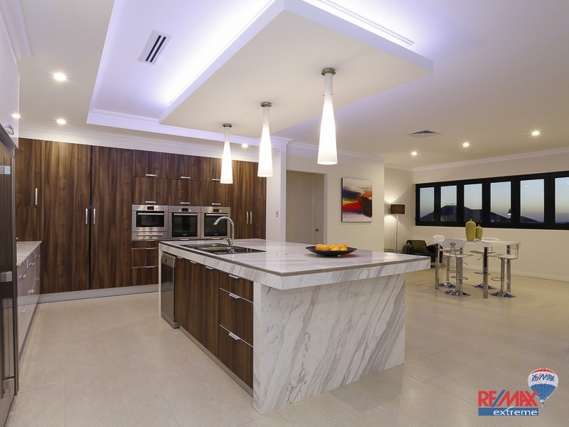 469 Burns Beach Road, Iluka WA 6028