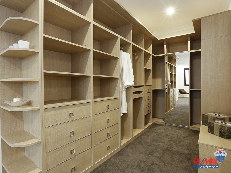 469 Burns Beach Road, Iluka WA 6028