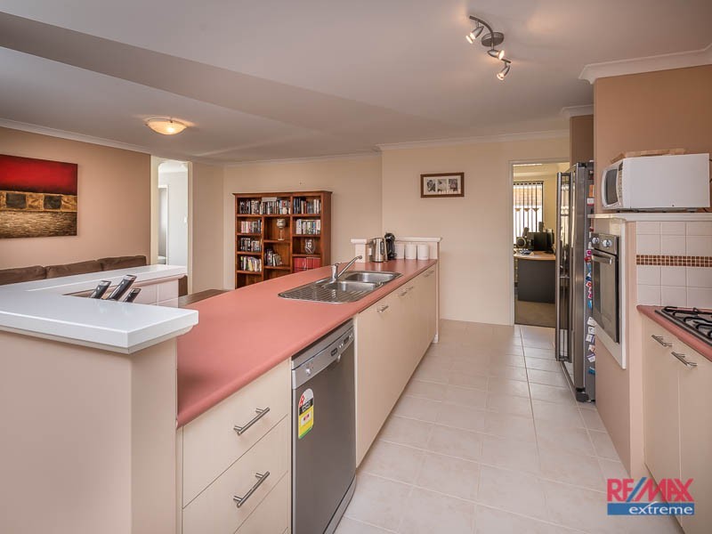 6 Canova Road, Butler WA 6036