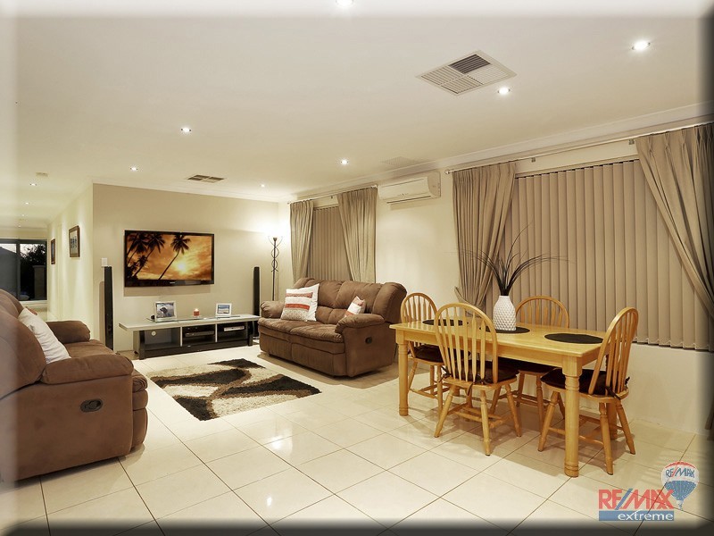 16 Arthog Street, Butler WA 6036