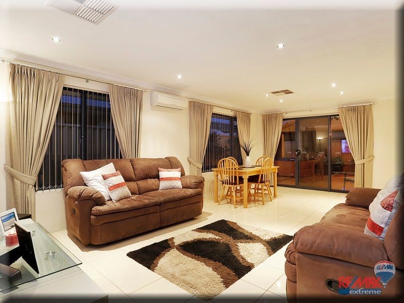 16 Arthog Street, Butler WA 6036