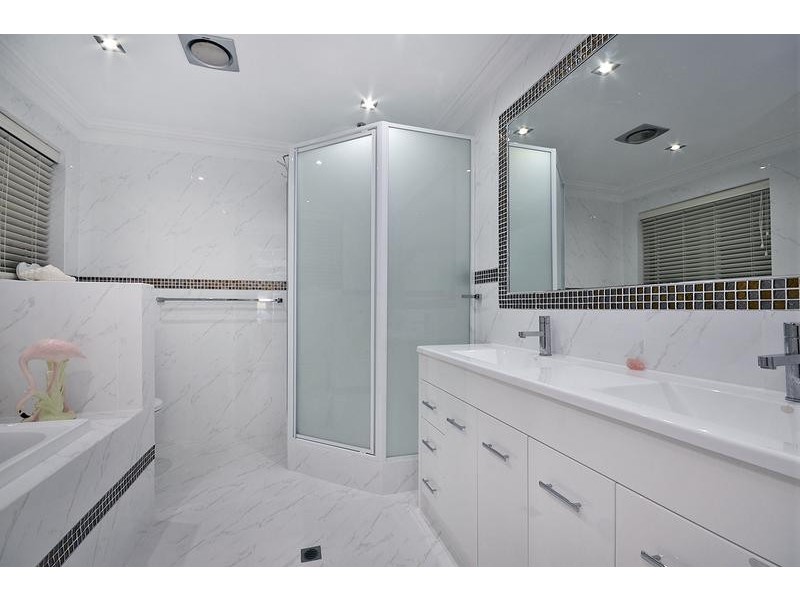 22 Second Avenue, Burns Beach WA 6028