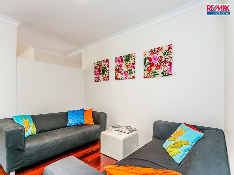 4 Iseo Place, Joondalup WA 6027