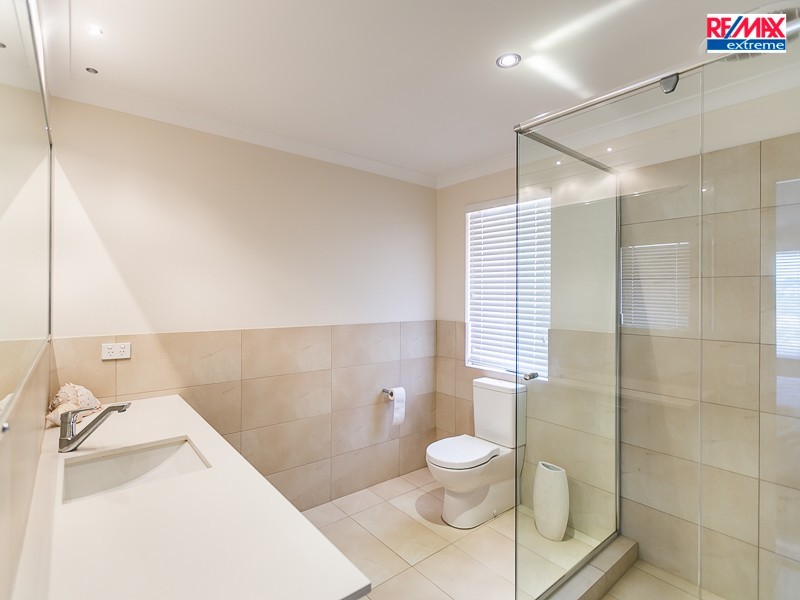 4 Iseo Place, Joondalup WA 6027