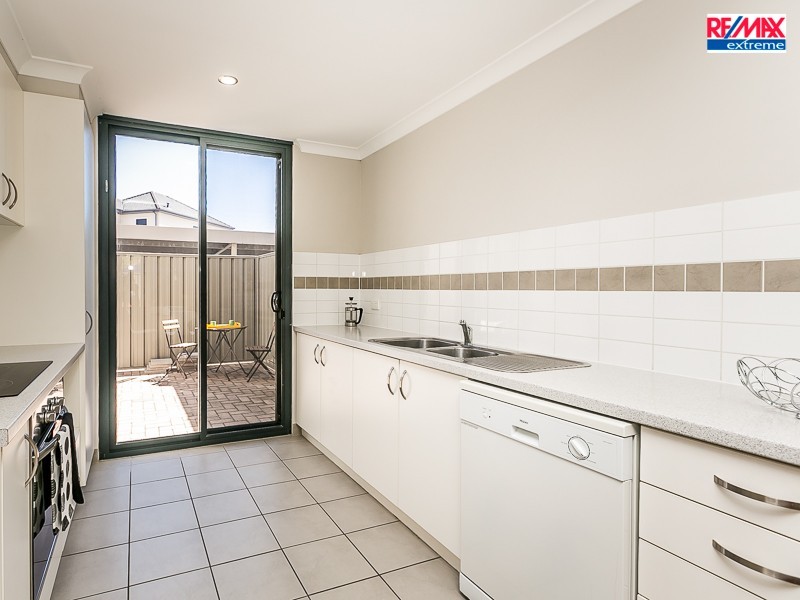 35/1 Sunlander Drive, Currambine WA 6028