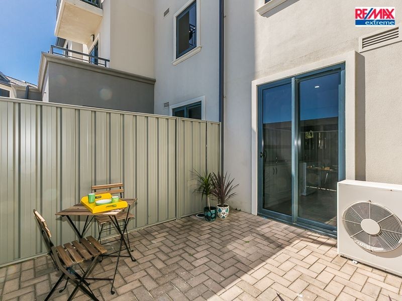 35/1 Sunlander Drive, Currambine WA 6028