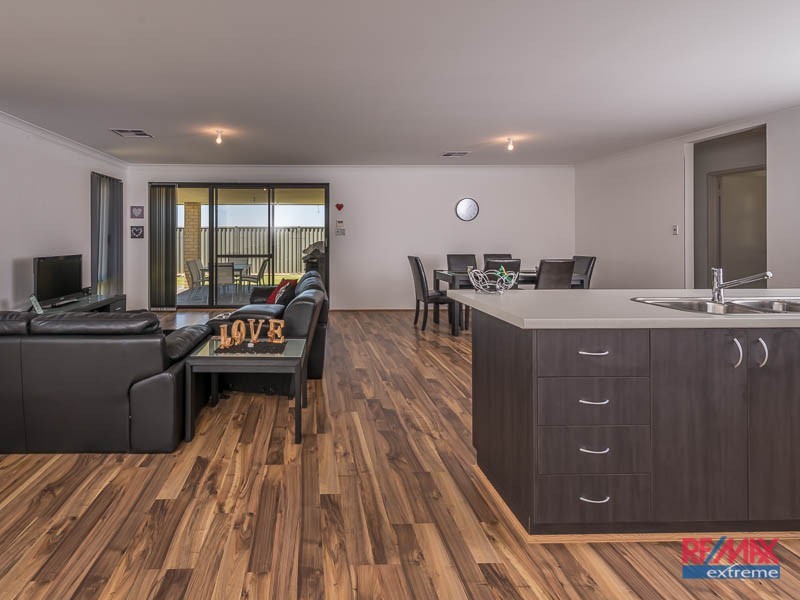 14 Farnham Pass, Alkimos WA 6038