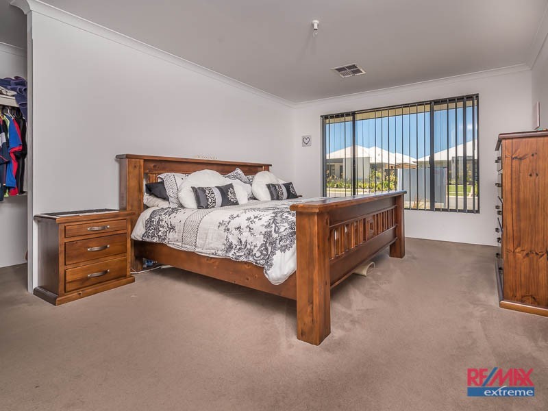 14 Farnham Pass, Alkimos WA 6038