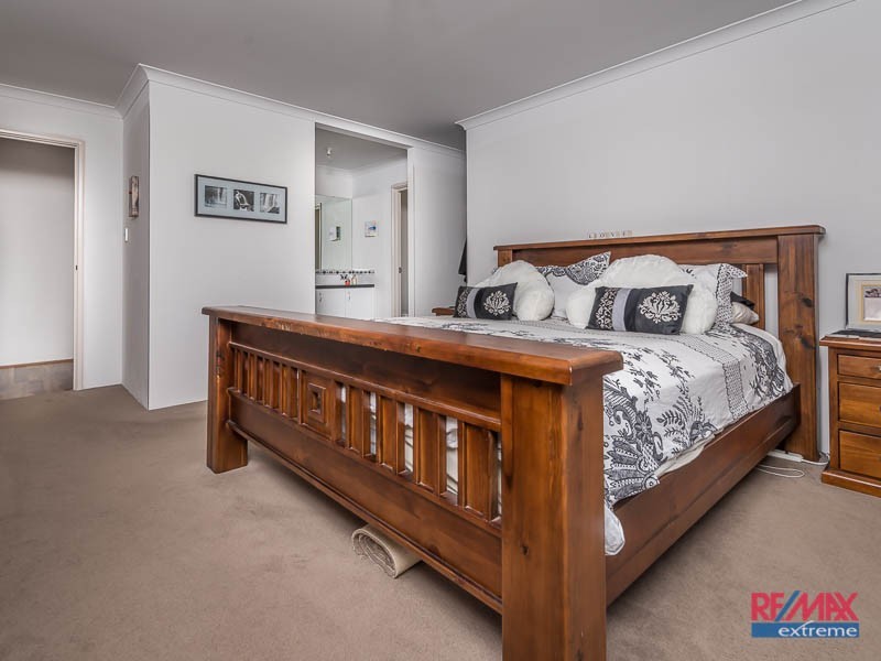 14 Farnham Pass, Alkimos WA 6038