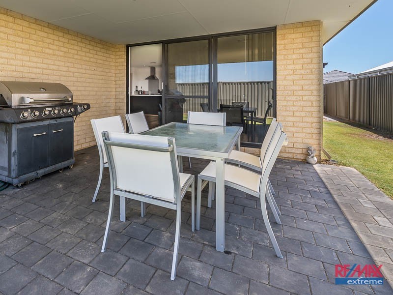 14 Farnham Pass, Alkimos WA 6038