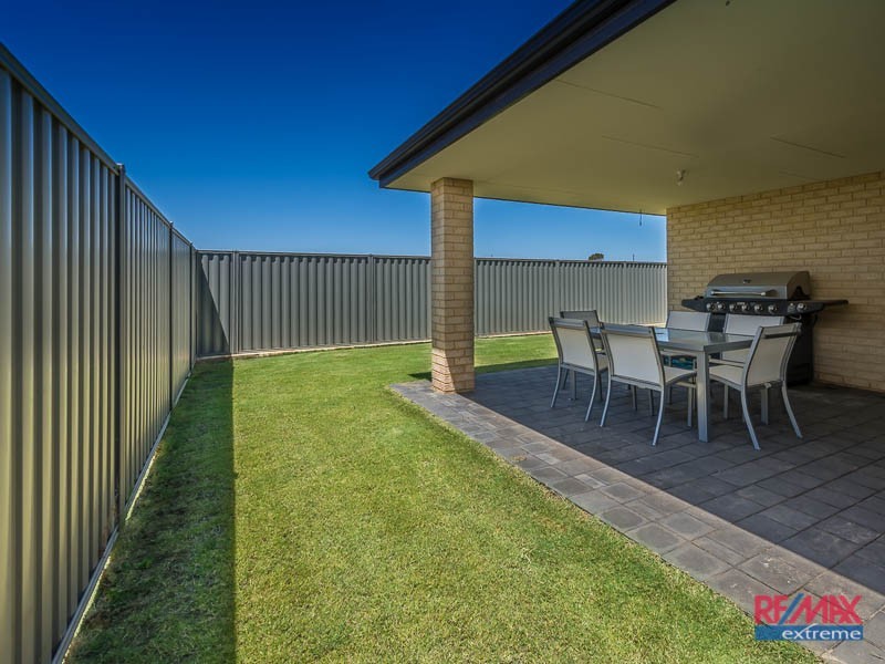 14 Farnham Pass, Alkimos WA 6038