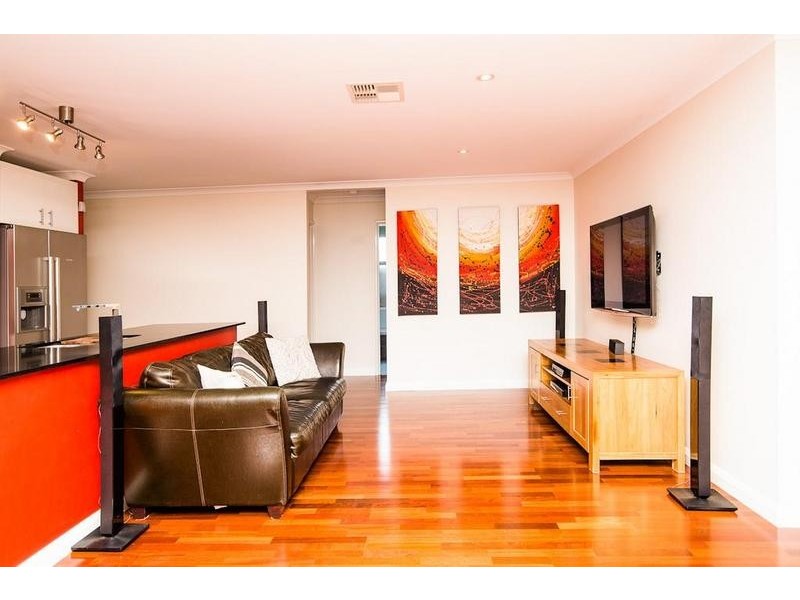 39 Chittick Way, Yanchep WA 6035