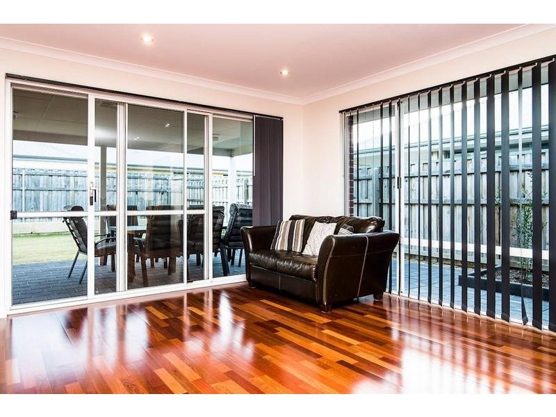 39 Chittick Way, Yanchep WA 6035