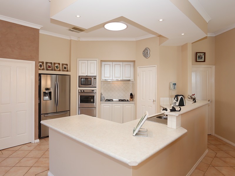 3 Renoir Lane, Currambine WA 6028