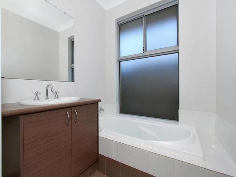 49 Broadford Avenue, Butler WA 6036