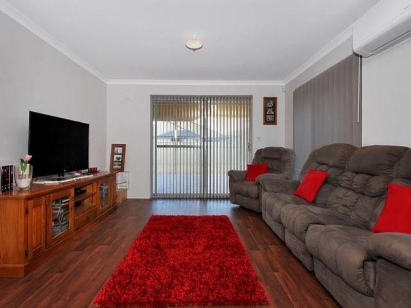 49 Broadford Avenue, Butler WA 6036