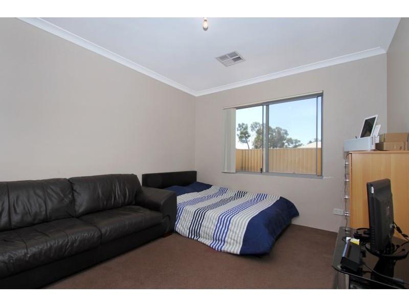 44 Broadford Avenue, Butler WA 6036