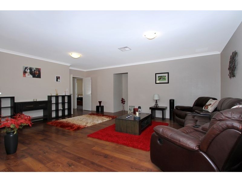 44 Broadford Avenue, Butler WA 6036