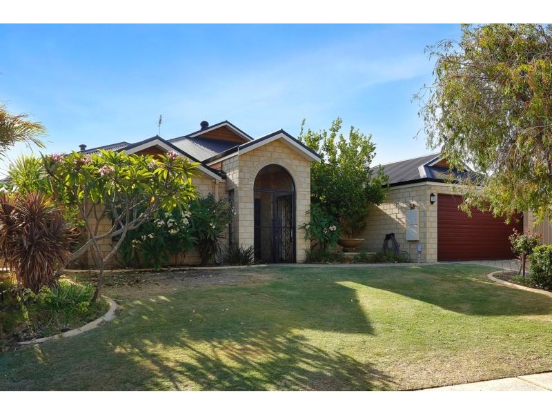 19 Gilbank Crescent, Kinross WA 6028