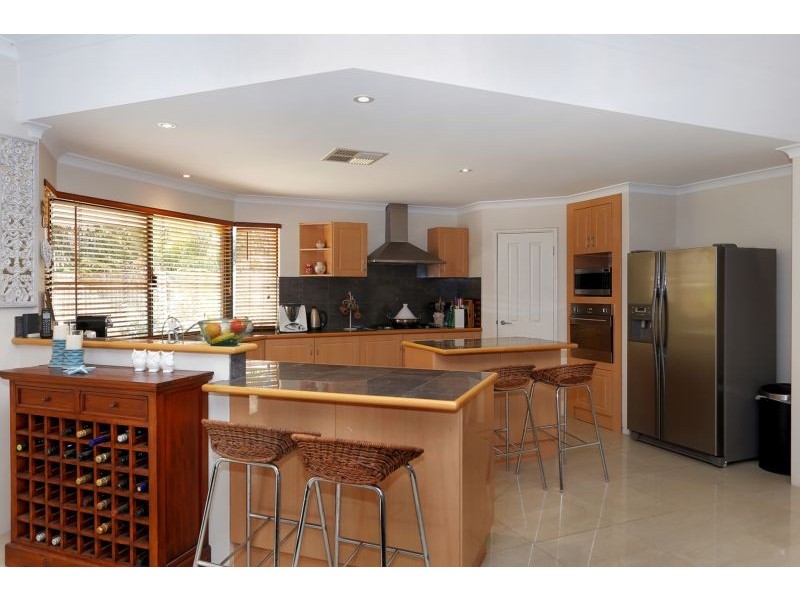 19 Gilbank Crescent, Kinross WA 6028