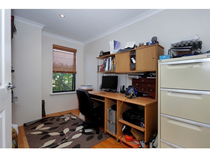 19 Gilbank Crescent, Kinross WA 6028