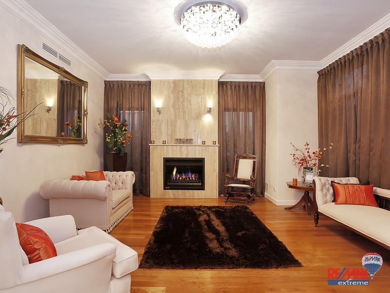 42 Atlantic Ave, Iluka WA 6028