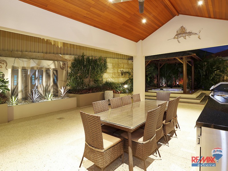 42 Atlantic Ave, Iluka WA 6028