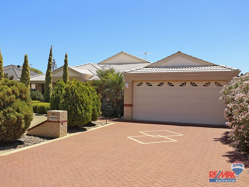 22 Parkstone Retreat, Currambine WA 6028