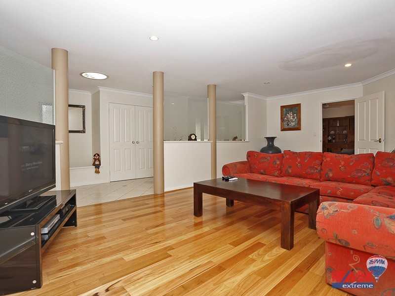 22 Parkstone Retreat, Currambine WA 6028