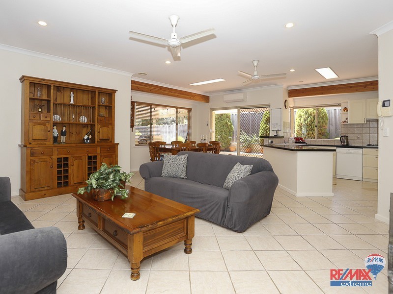 22 Parkstone Retreat, Currambine WA 6028