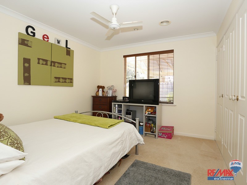 22 Parkstone Retreat, Currambine WA 6028