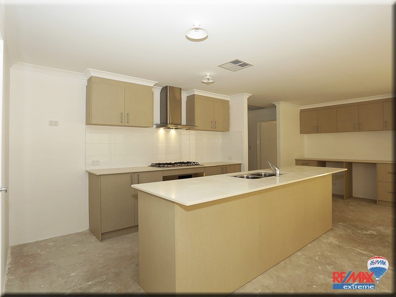 72 Shipmaster Avenue, Alkimos WA 6038