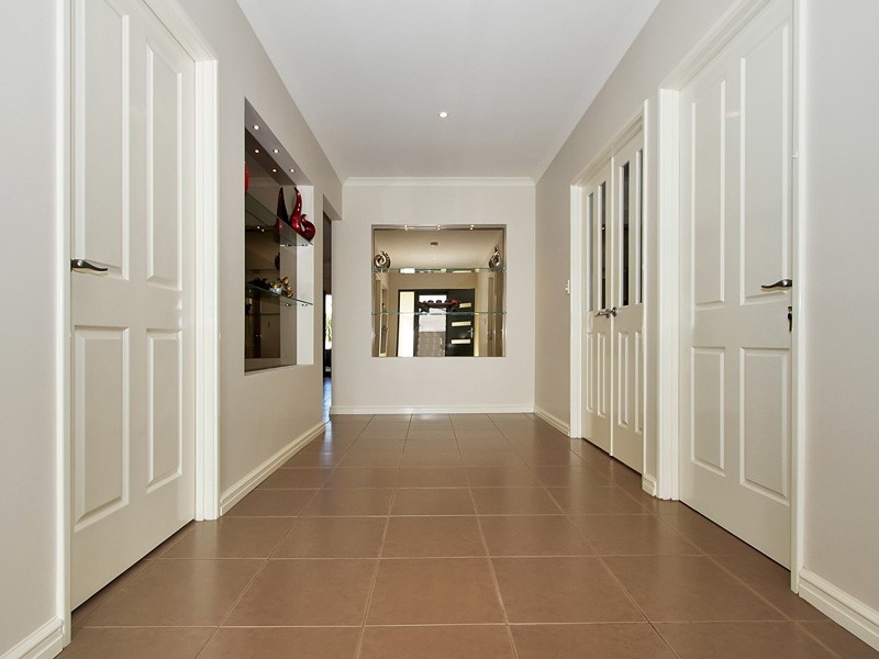 49 Abbey Green Road, Banksia Grove WA 6031